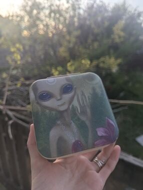 Alien Travel Jewelry Case